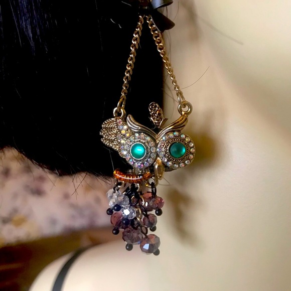 Owl Earrings with Large Luminous Blue Eyes - Picture 2 of 6